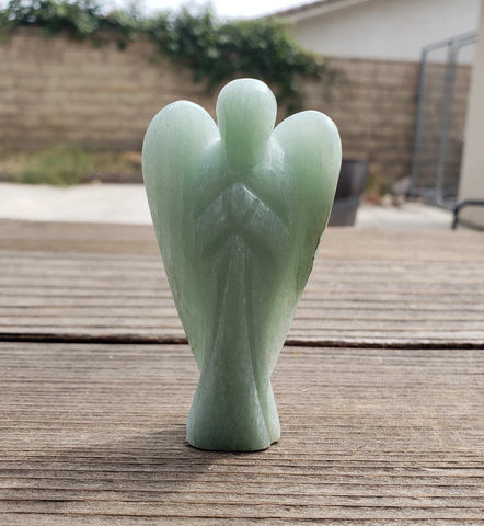 Green aventurine angel for money - Vastu Miracles